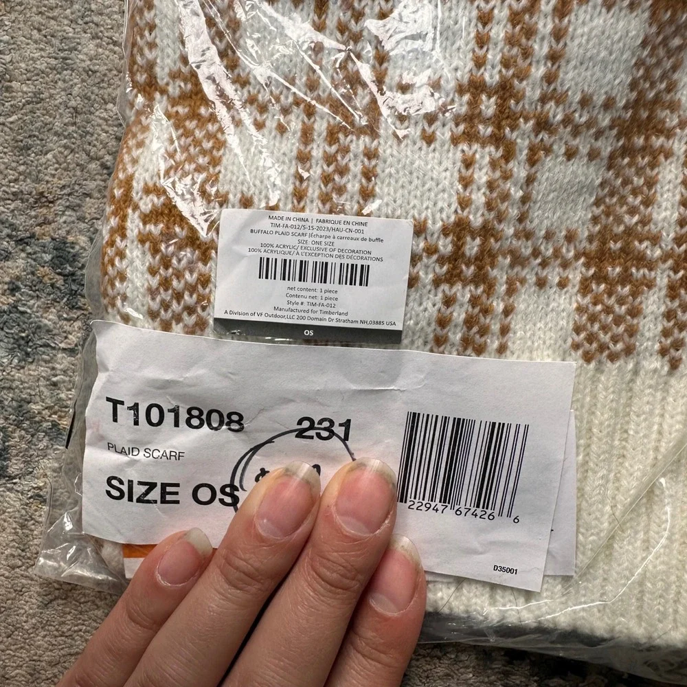 Timberland Mens Womens Buffalo Plaid Scarf Wheat White Knit TIM-FA-012 NWT $60